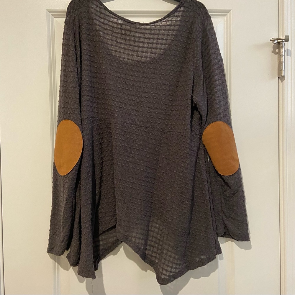 Altar’d state long sleeve gray tunic with elbow patches, SMALL